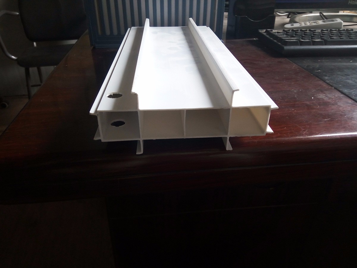 济源立面拉缝板 (1)150MM宽拉缝板